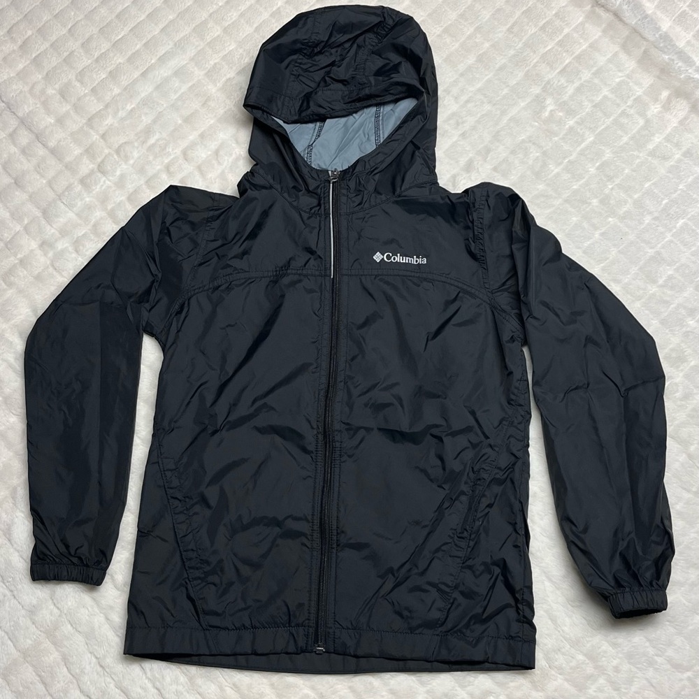 YM 10/12 Columbia rain jacket. Excellent condition.